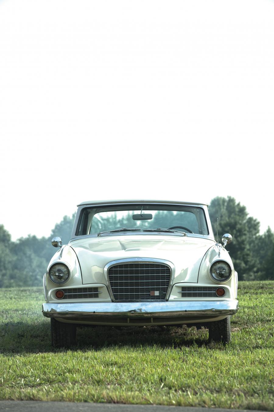  Studebaker Gran Turismo Hawk 1963 года  (фото 11 из 21)